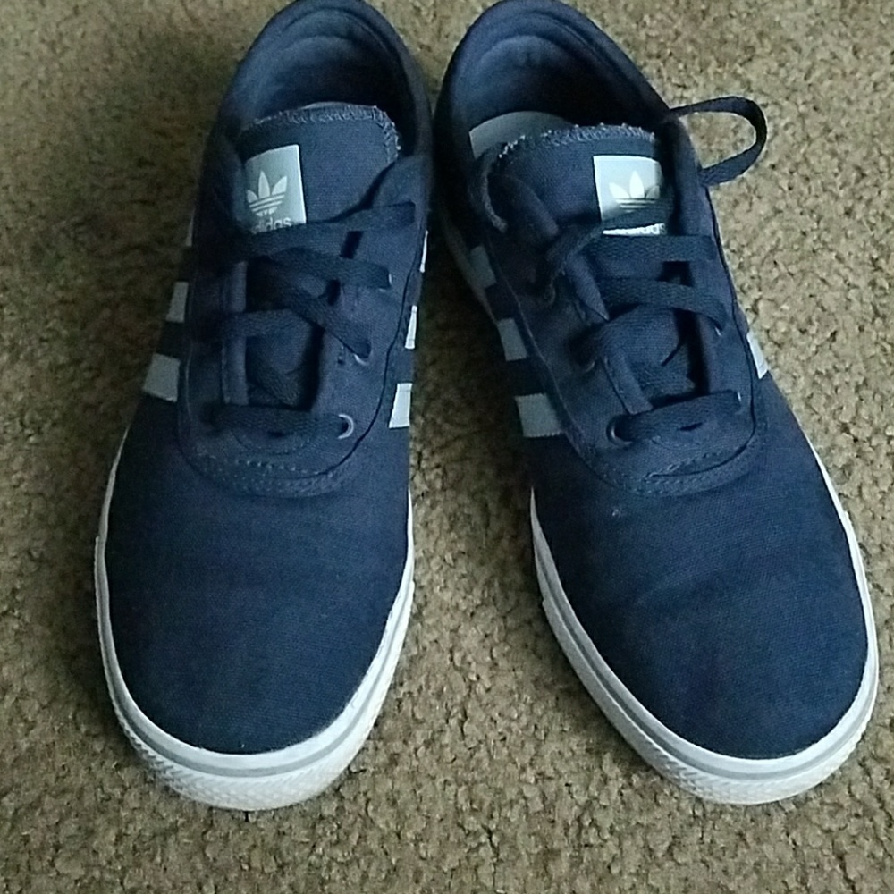 Canvas Adidas